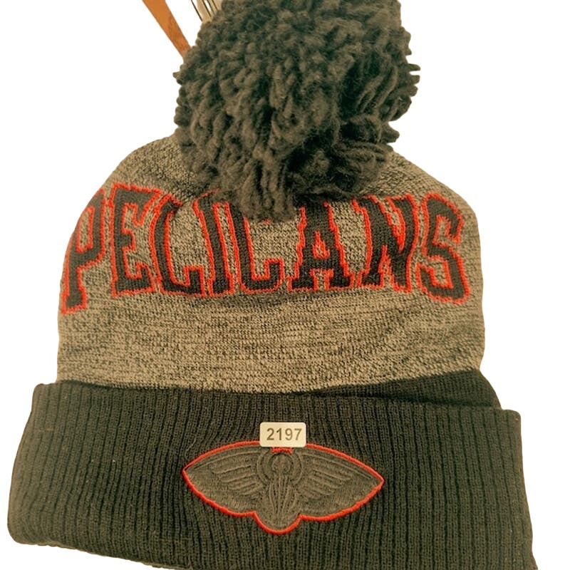 Mitchell & Ness NBA New Orleans Pelicans Pom Knit Beanie Black Gray Mens One Size