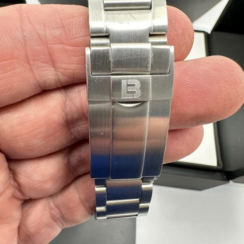 Blacklist Divematic Black Widow Watch Silver Stainless Steel Black Dial OS