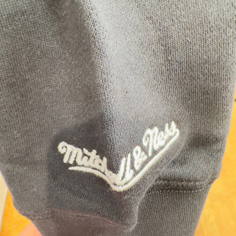 Mitchell & Ness Essentials Sports Print Hoodie Swetashirt Pullover Black M