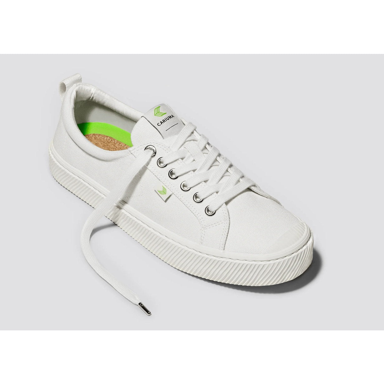 Cariuma Oca Low Top Lace Up Organic Canvas Sneakers Off White Unisex W8.5 M7