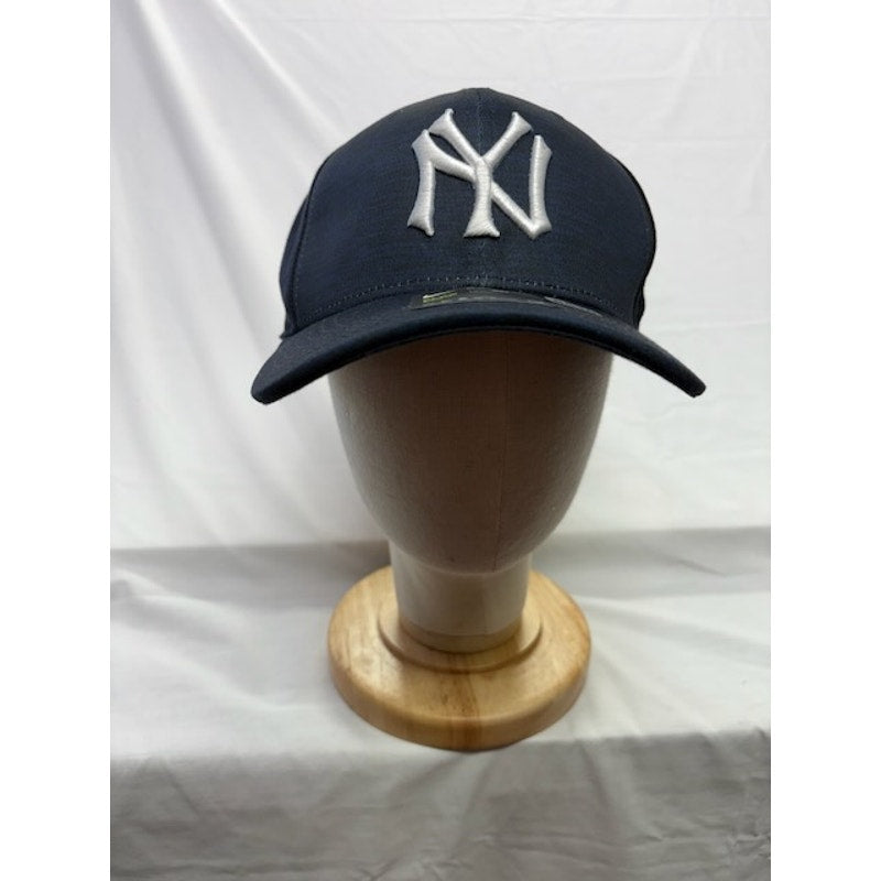 Nike New York Yankees Aerobill Baseball Cap MLB Logo Blue Black Unisex OS