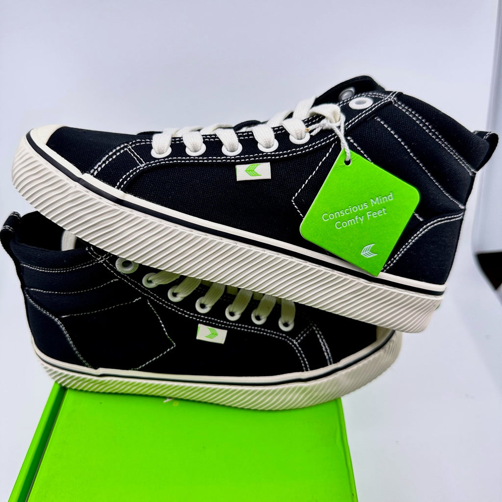 Cariuma Unisex Sneaker Oca High Contrast Stripe Organic Canvas Black W6 M4.5 NIB
