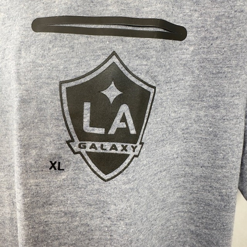 Adidas LA Galaxy Team Engineered Pocket T-Shirt Short Sleeve Gray Mens Size XL