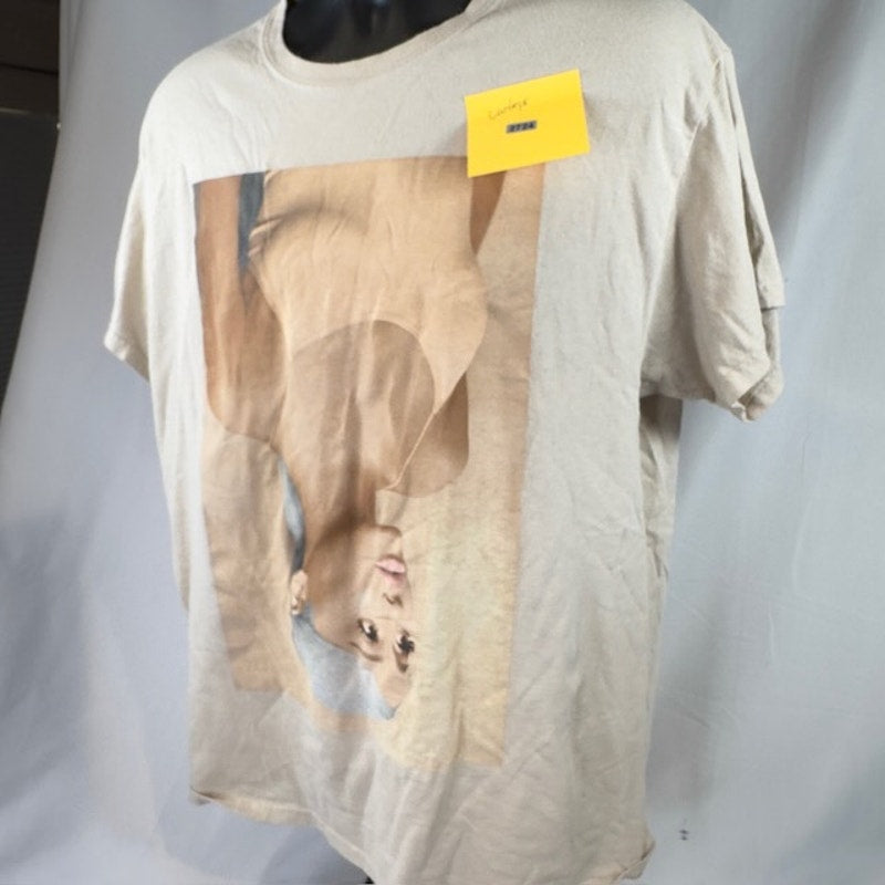 VTG Ariana Grande Sweetener T-Shirt Crew Neck Short Pre-Shrunk Cotton Beige L