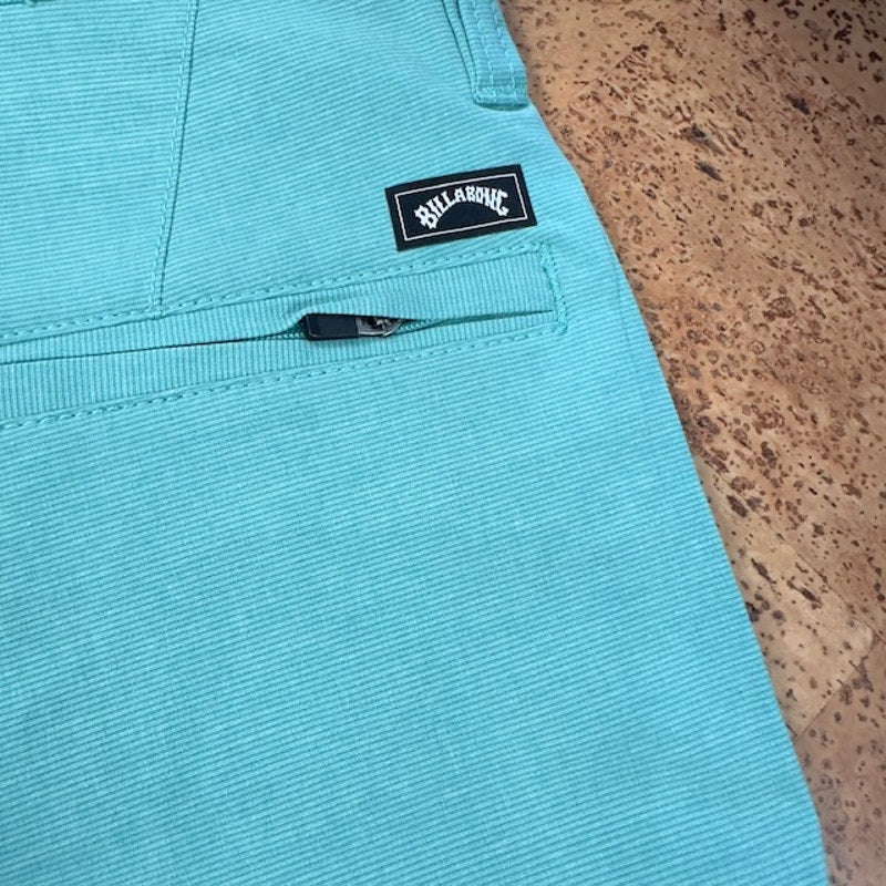Billabong Crossfire Submersible Shorts Relaxed Mid-Length Jade Stone Mens 28