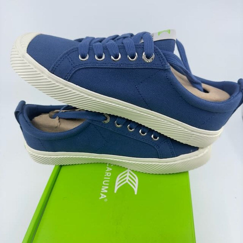 Cariuma Oca Low Top Lace Up Canvas Sneakers Shoes Shadow Blue Unisex W7.5 M6