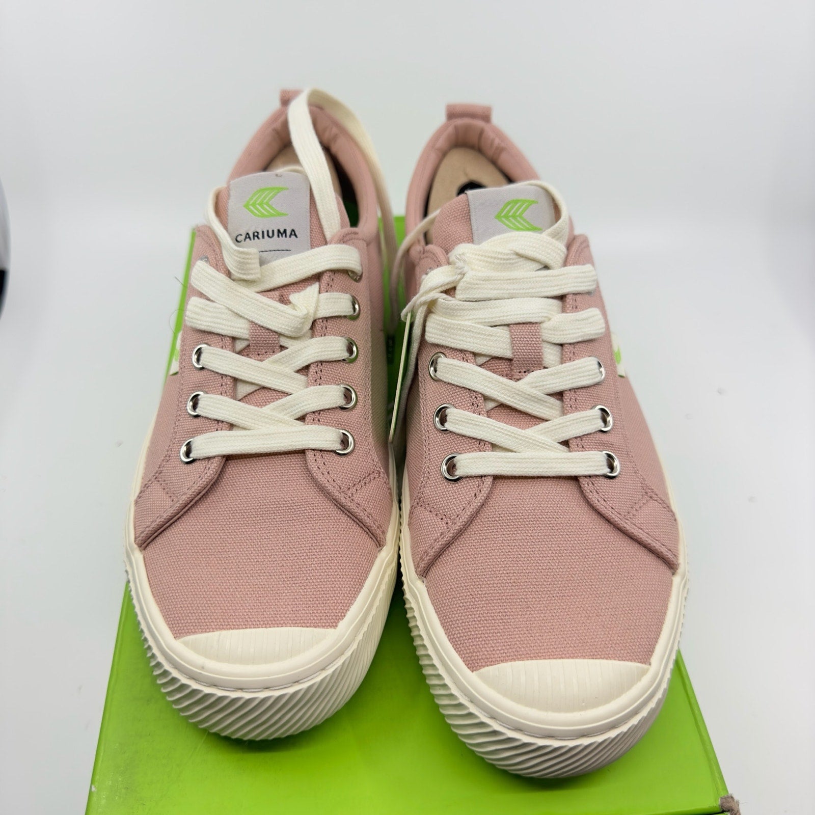 Cariuma Unisex Oca Low Canvas Sneaker Casual Shoes Lace-Up Rose Pink Size 7/8.5