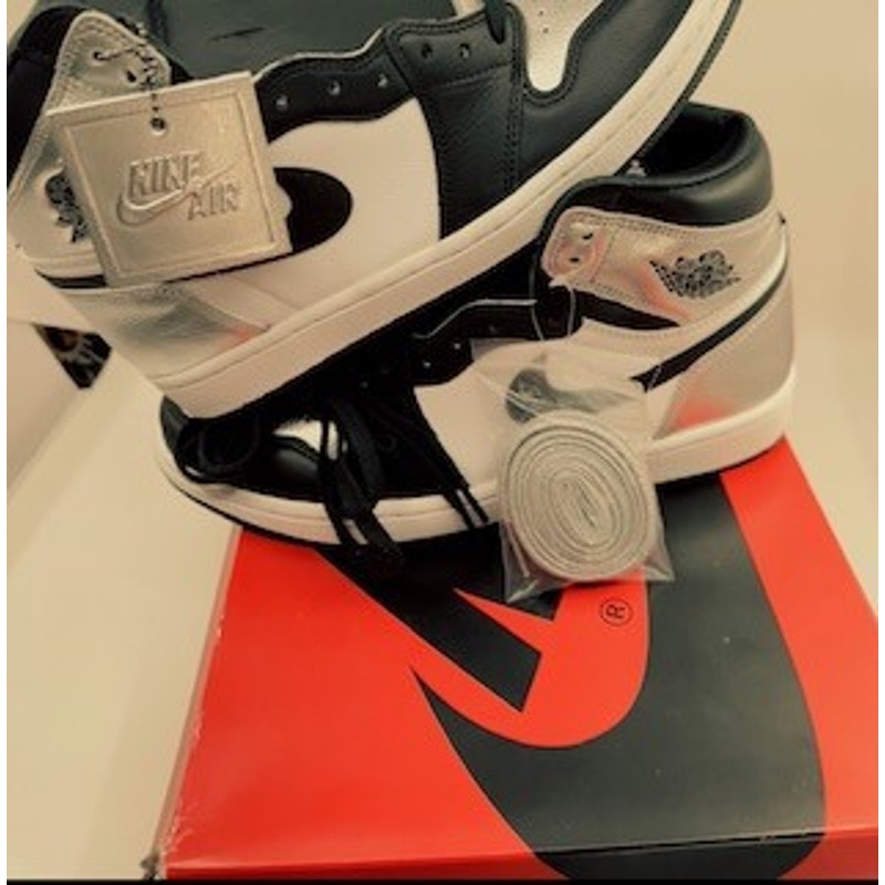 Nike Air Jordan 1 Retro High OG Silver Toe Sneakers CD0461-001 Womens Size 11