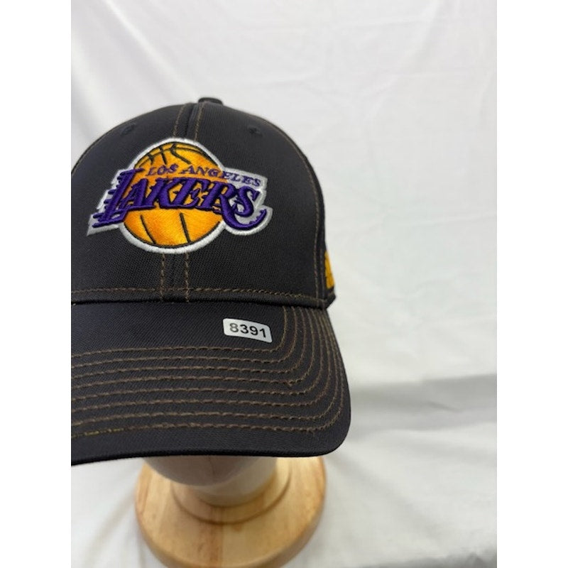 Adidas LA Los Angeles Lakers Fitted Hat Cap NBA Basketball Black Adult S/M