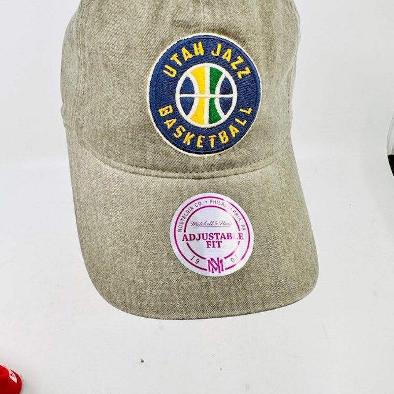 Mitchell & Ness NBA Utah Jazz Blast Dad Hat Adjustable Washed Beige Mens OS