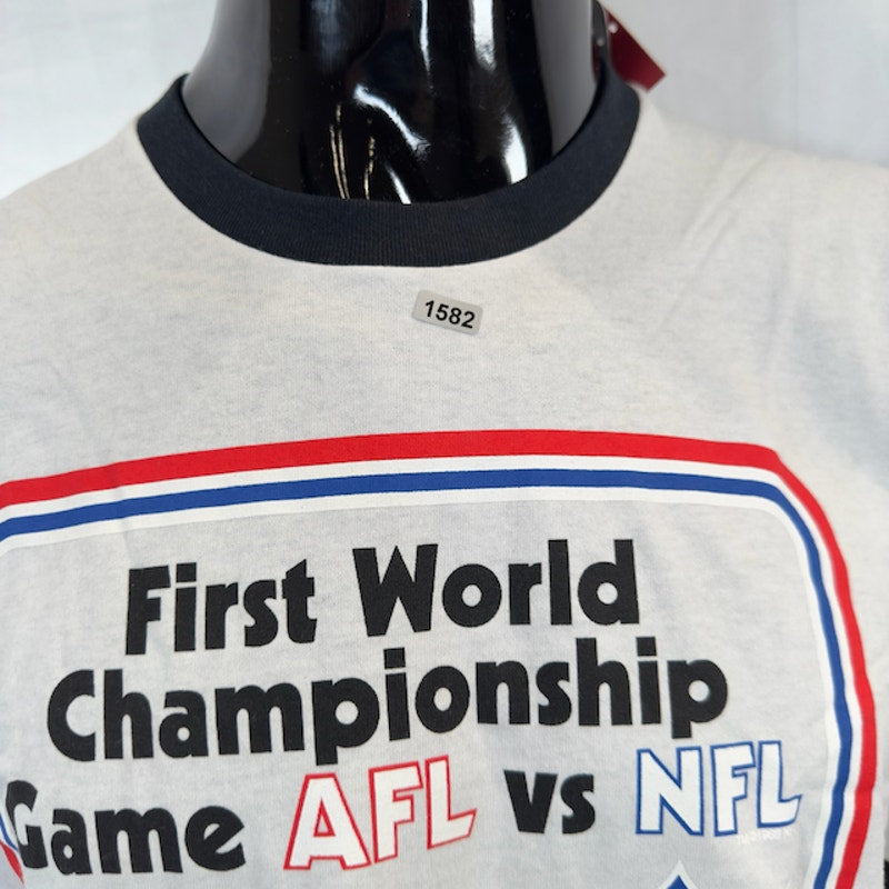 Mitchell Ness Superbowl Logo NFL First Championship Ringer Tee White Mens XL