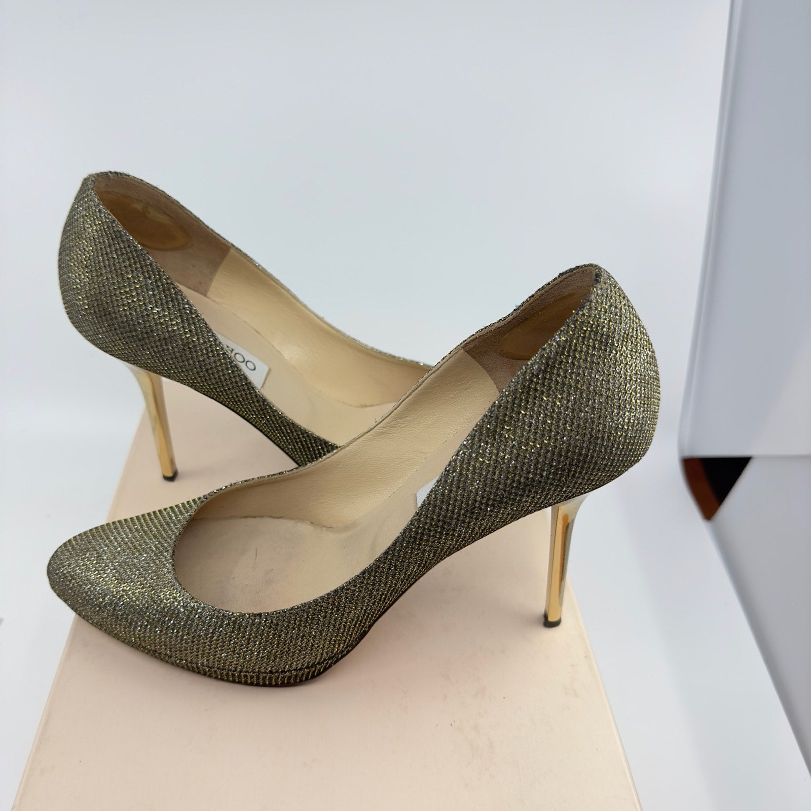 Jimmy Choo 247 Aimee Pump Stiletto Heels Pointed Toe Light Bronze Size 8