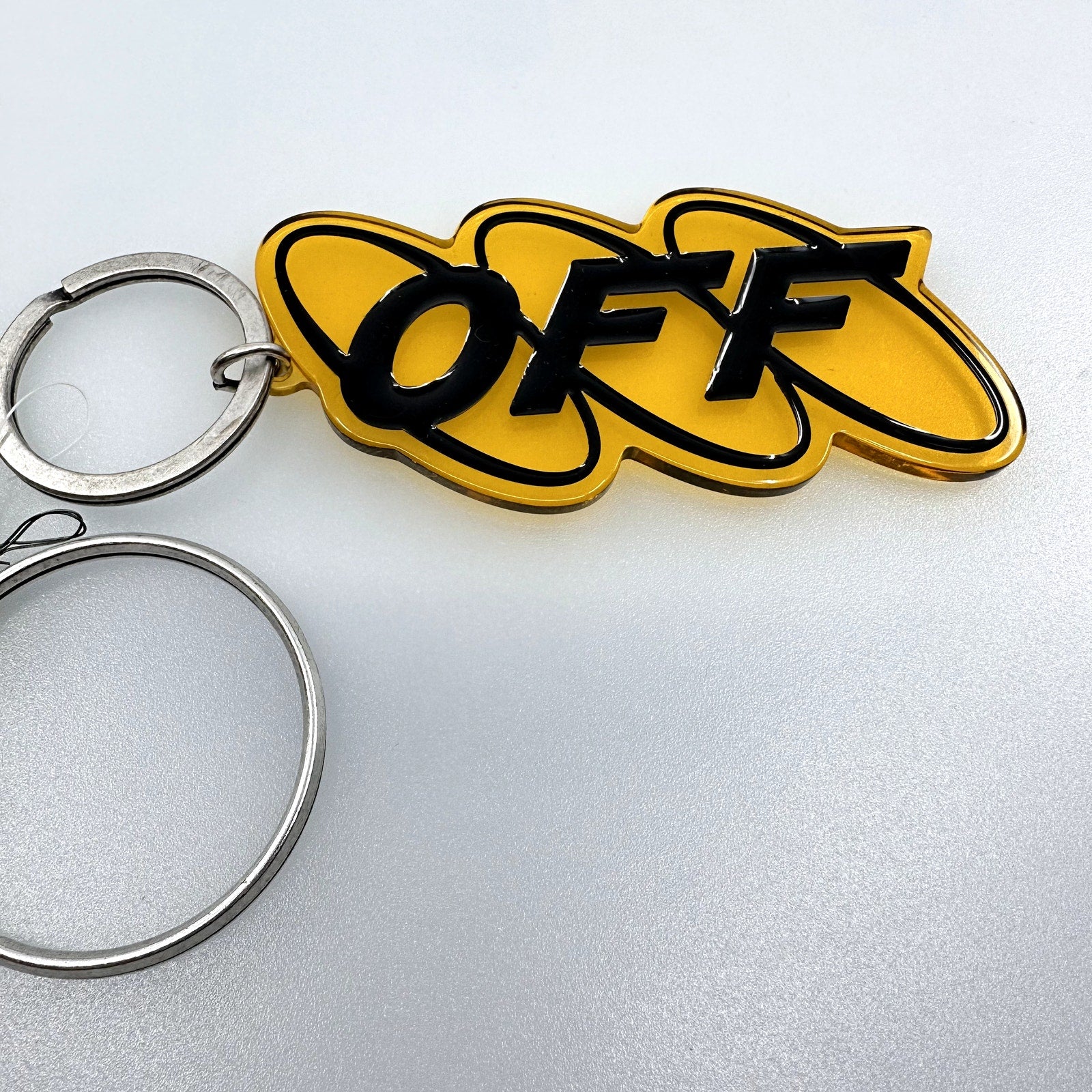 Off-White C/o Virgil Abloh Circle Off Key Chain Embossed Logo Yellow Black OS