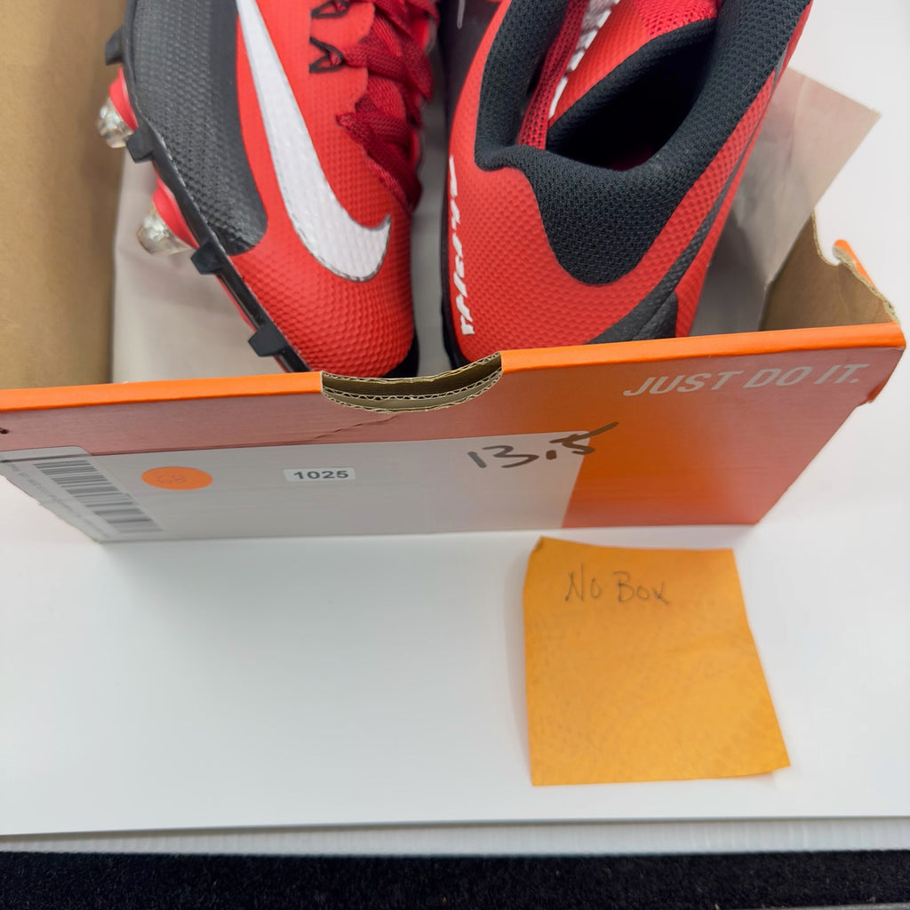 Nike Alpha Pro Skin Football Cleats Shoes Lace-Up Red Size 13.5 742766-602