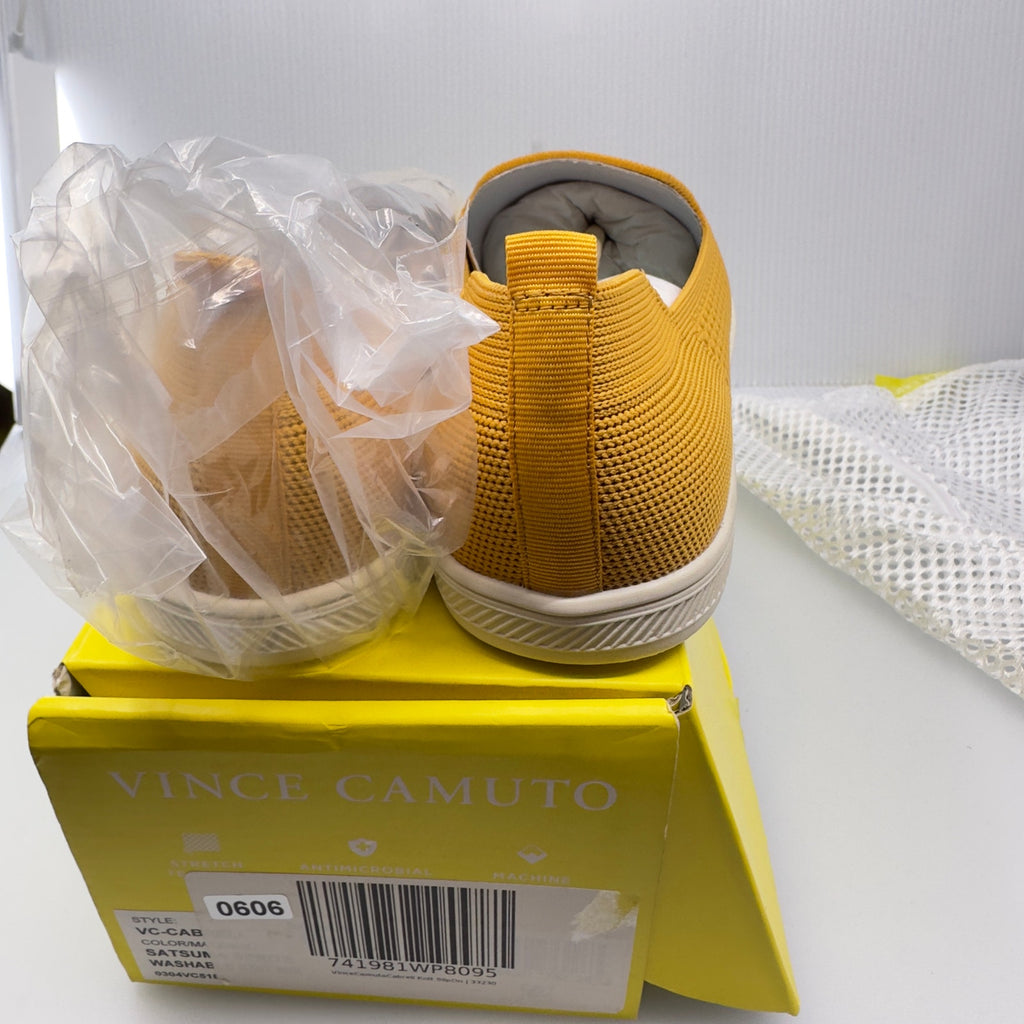 Vince Camuto Womens Shoes Cabreli Satsuma Washable Knit Slip On Yellow 9.5
