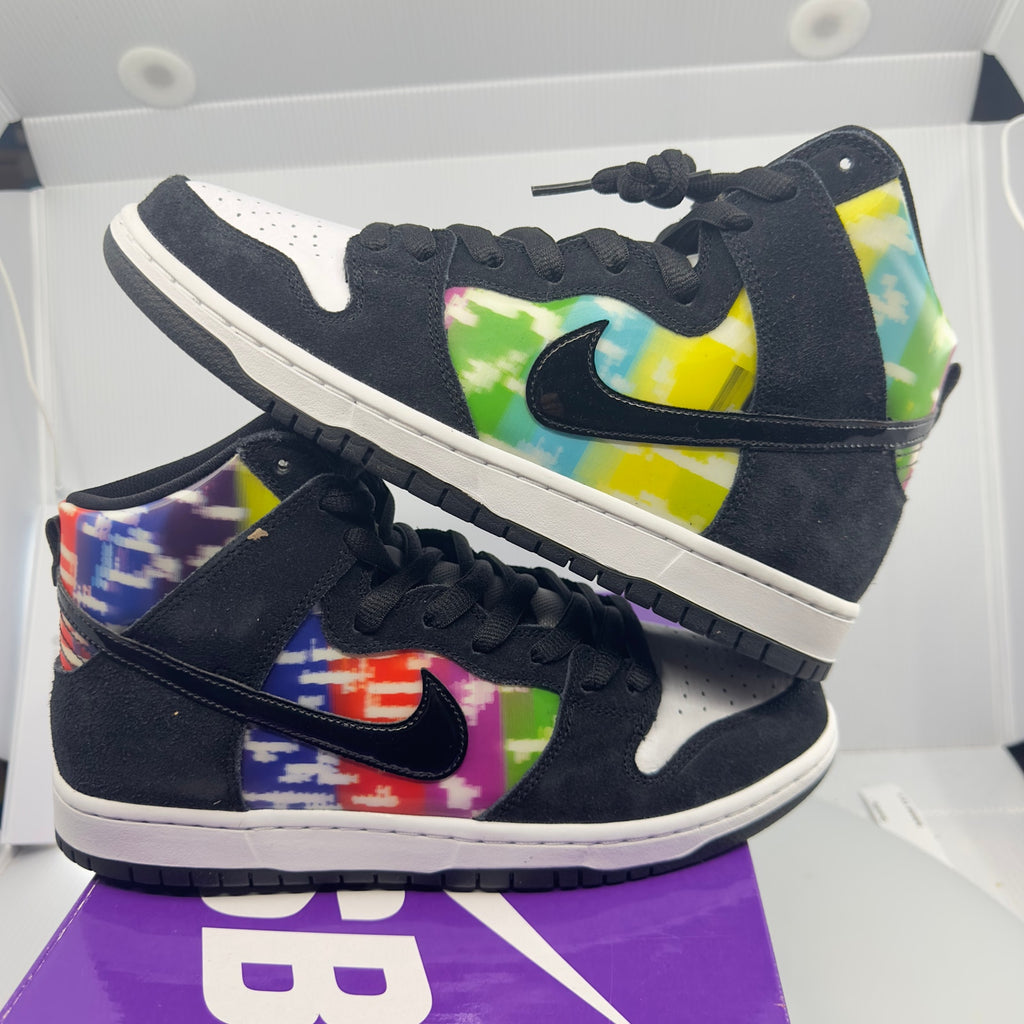 Nike Mens SB Dunk High Pro 'No Signal' Fashion Sneakers  Size 9.5  CZ2253-100