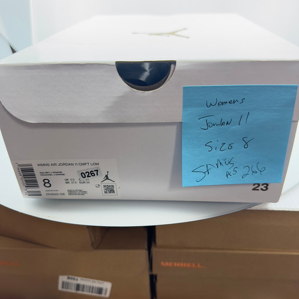 Nike Womens Air Jordan 11 CMFT Low DV2629-108 White Size 8 NIB