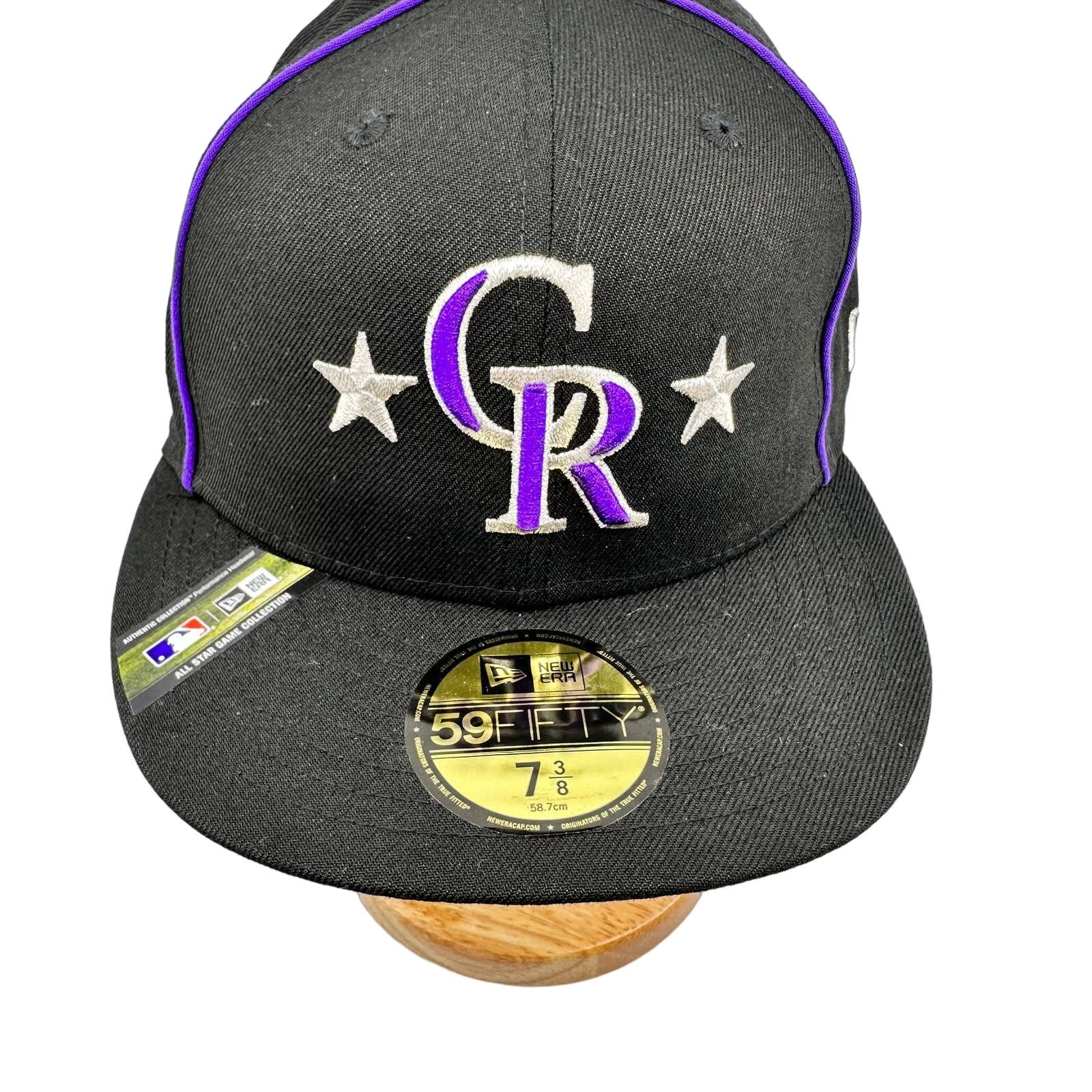 New Era Men's Fitted Hat 59Fifty Colorado Rockies Official On Field Black 7 3/8