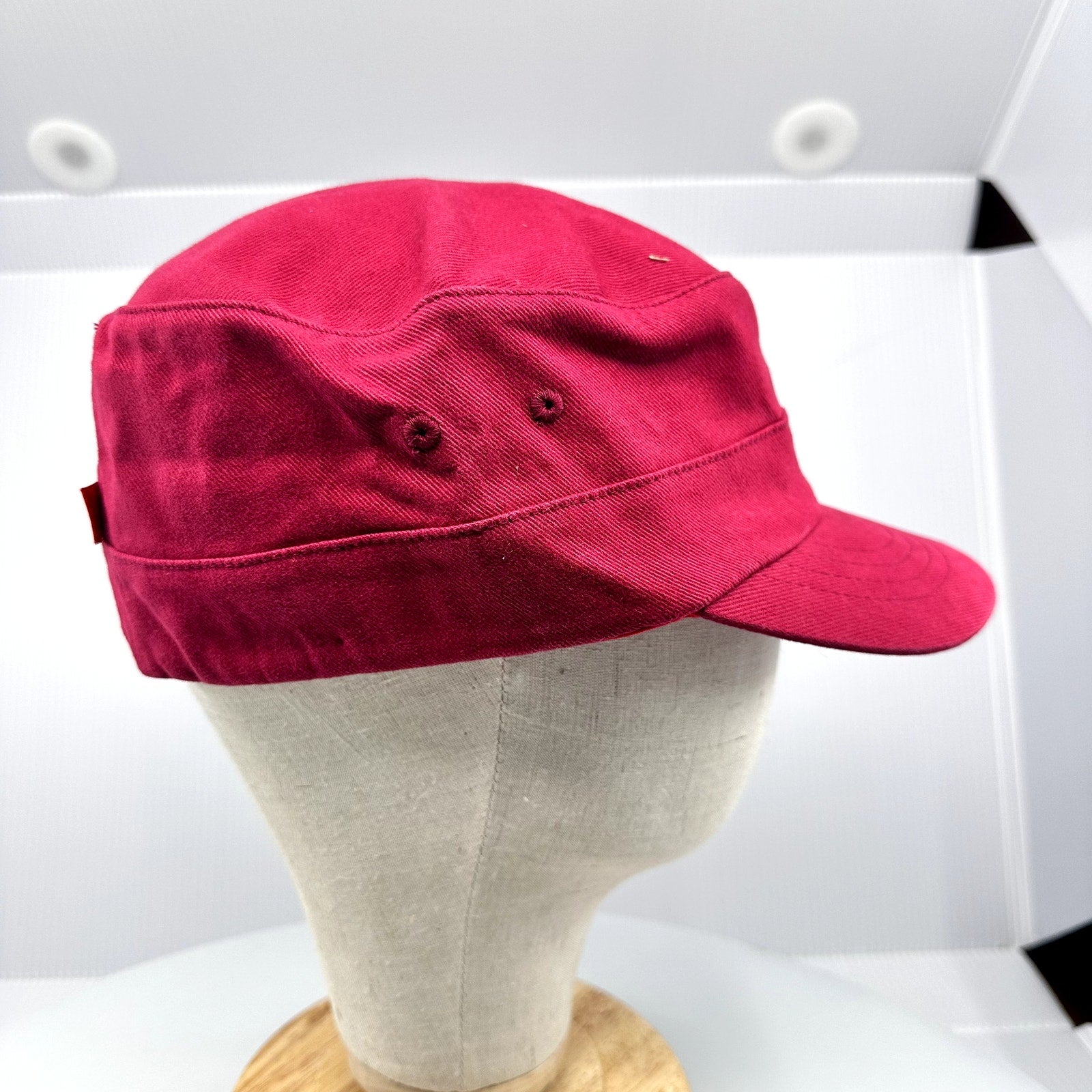 Kangol Mens Cotton Twill Army Cap Spell Out Logo Embroidered Cardinal Size S-M