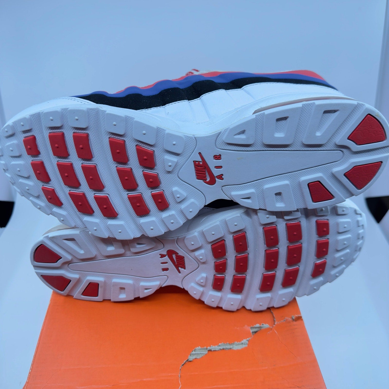 Nike Air Max 95 Zen Sneaker Shoes Lace-Up Low Top Red White Blue Womens 11