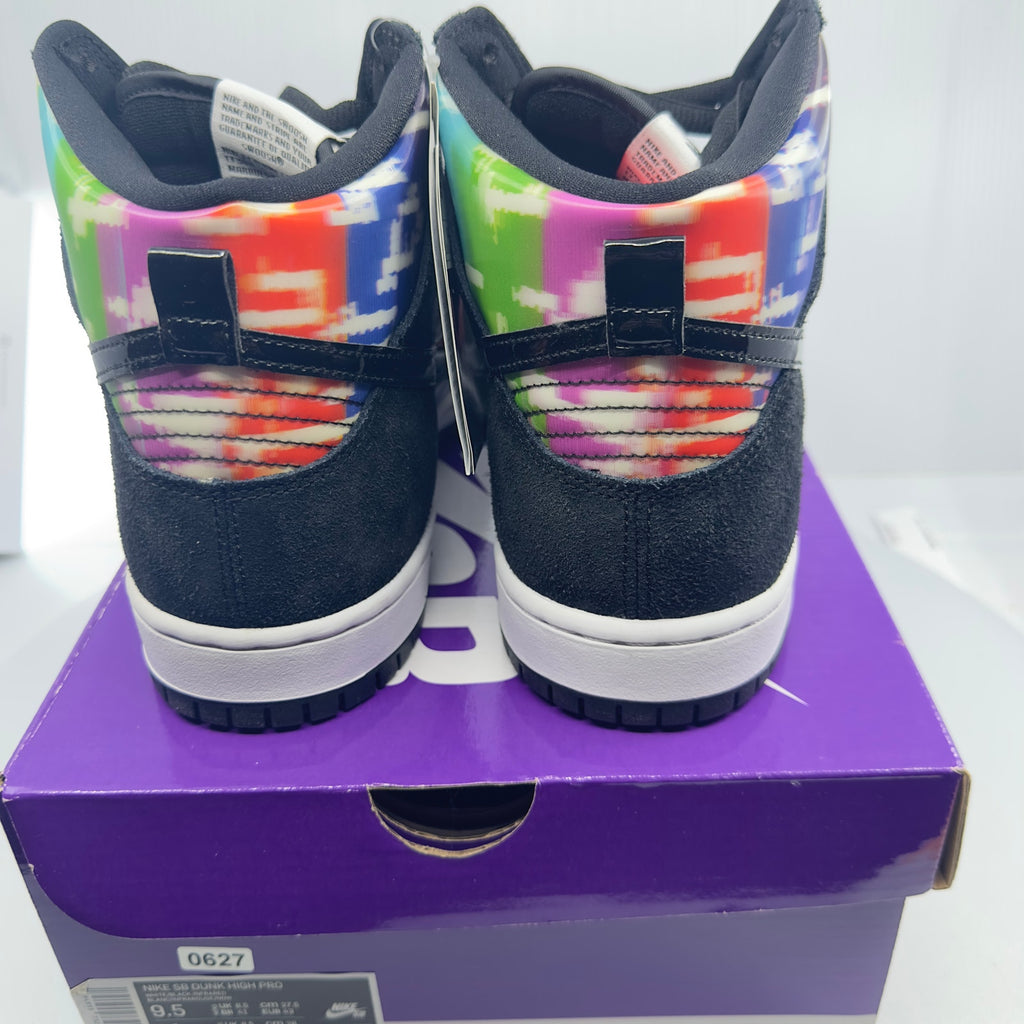 Nike Mens SB Dunk High Pro 'No Signal' Fashion Sneakers  Size 9.5  CZ2253-100