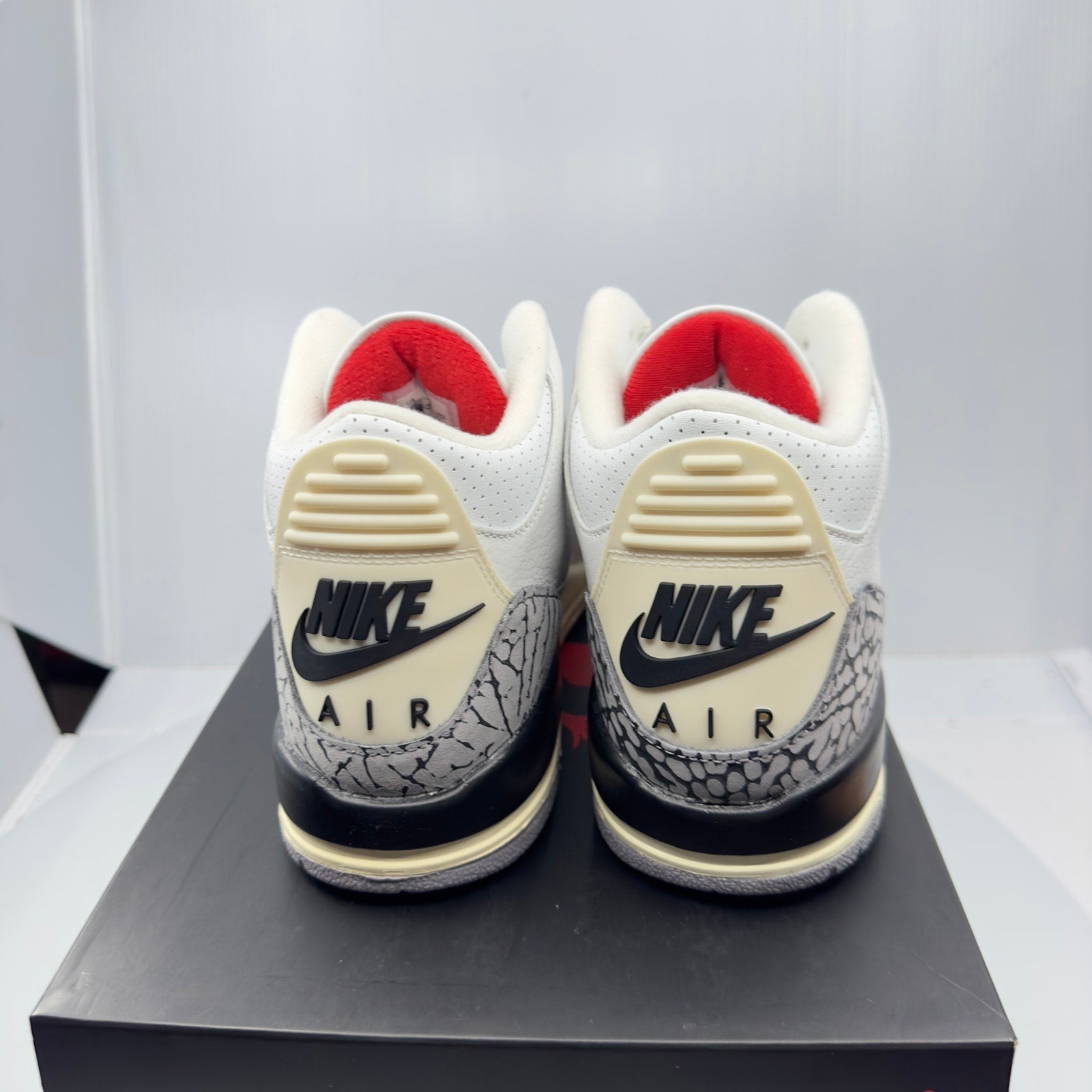 Jordan Kids Air Jordan 3 Retro (GS) Sneakers White Red 6Y DM0967-100