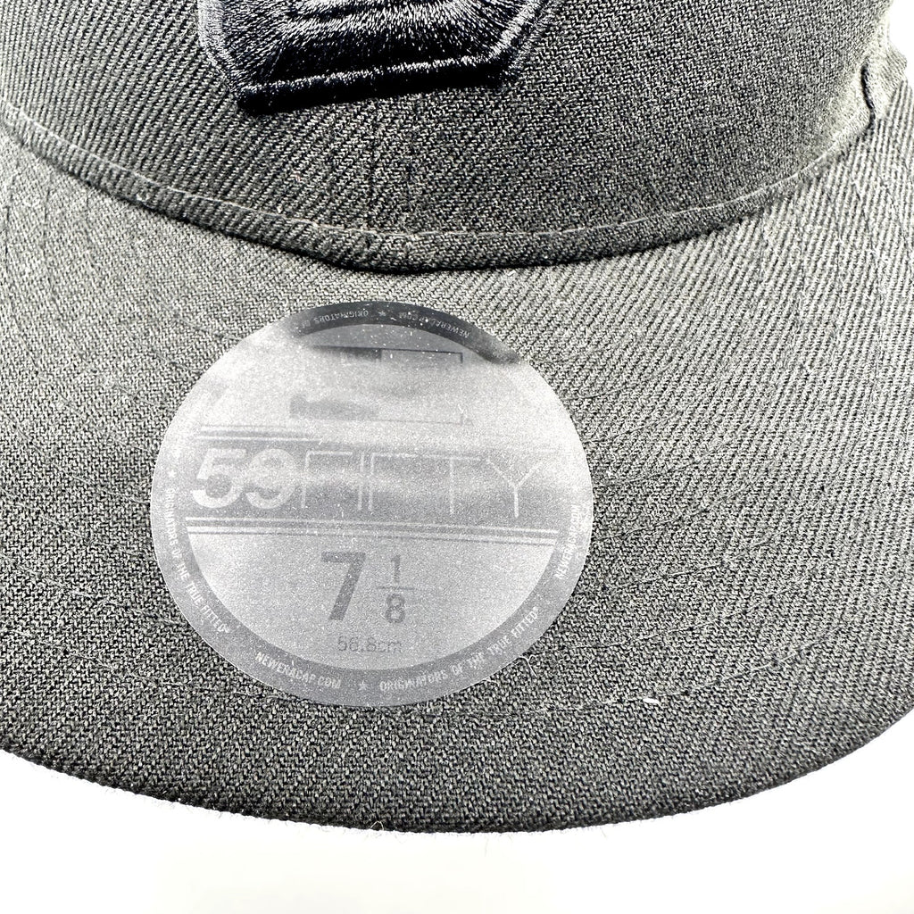 New Era Mens NBA Spurs Fitted Hat Embroidered Logo 59FIFTY Black Size 71/8