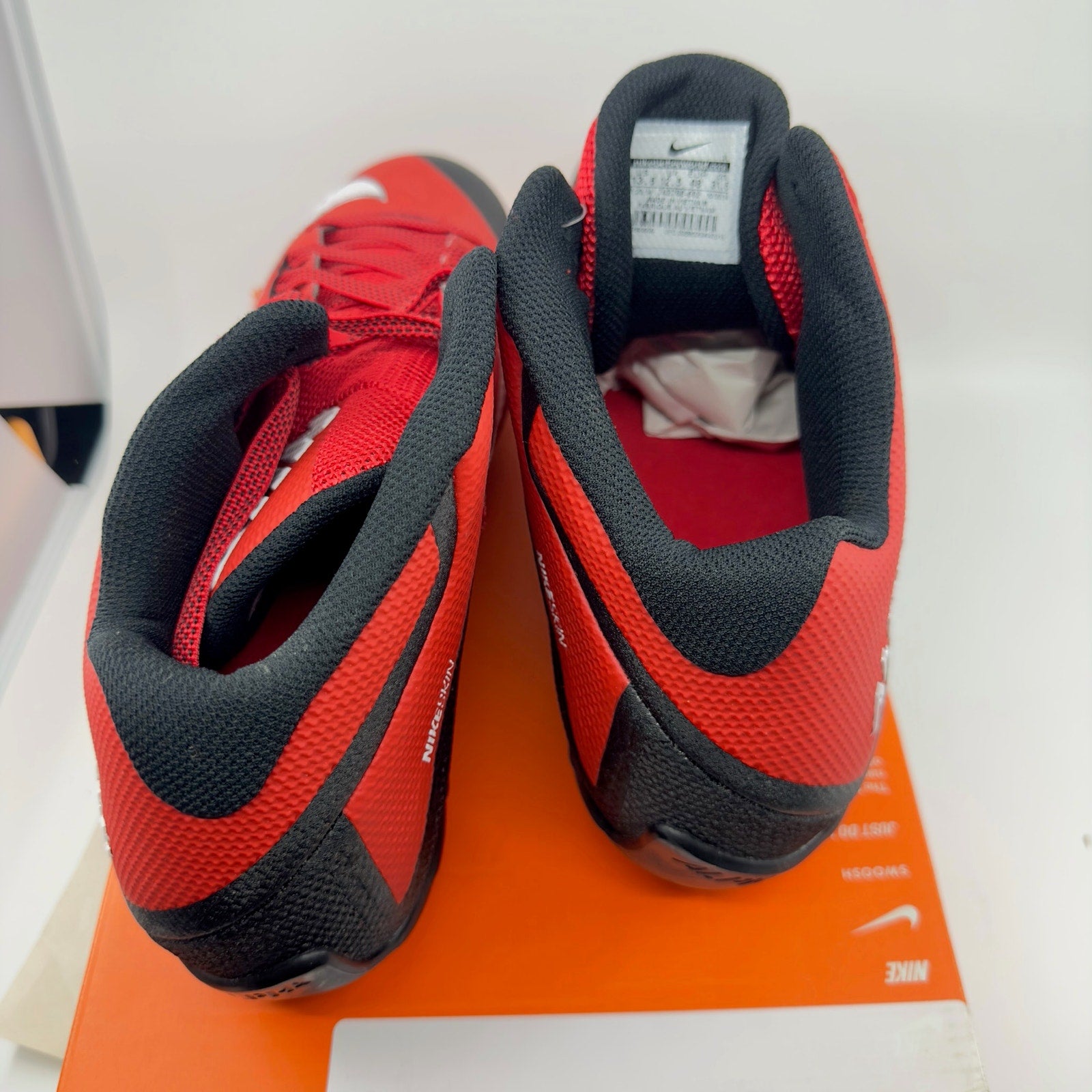 Nike Alpha Pro Skin Football Cleats Shoes Lace-Up Red Size 13.5 742766-602
