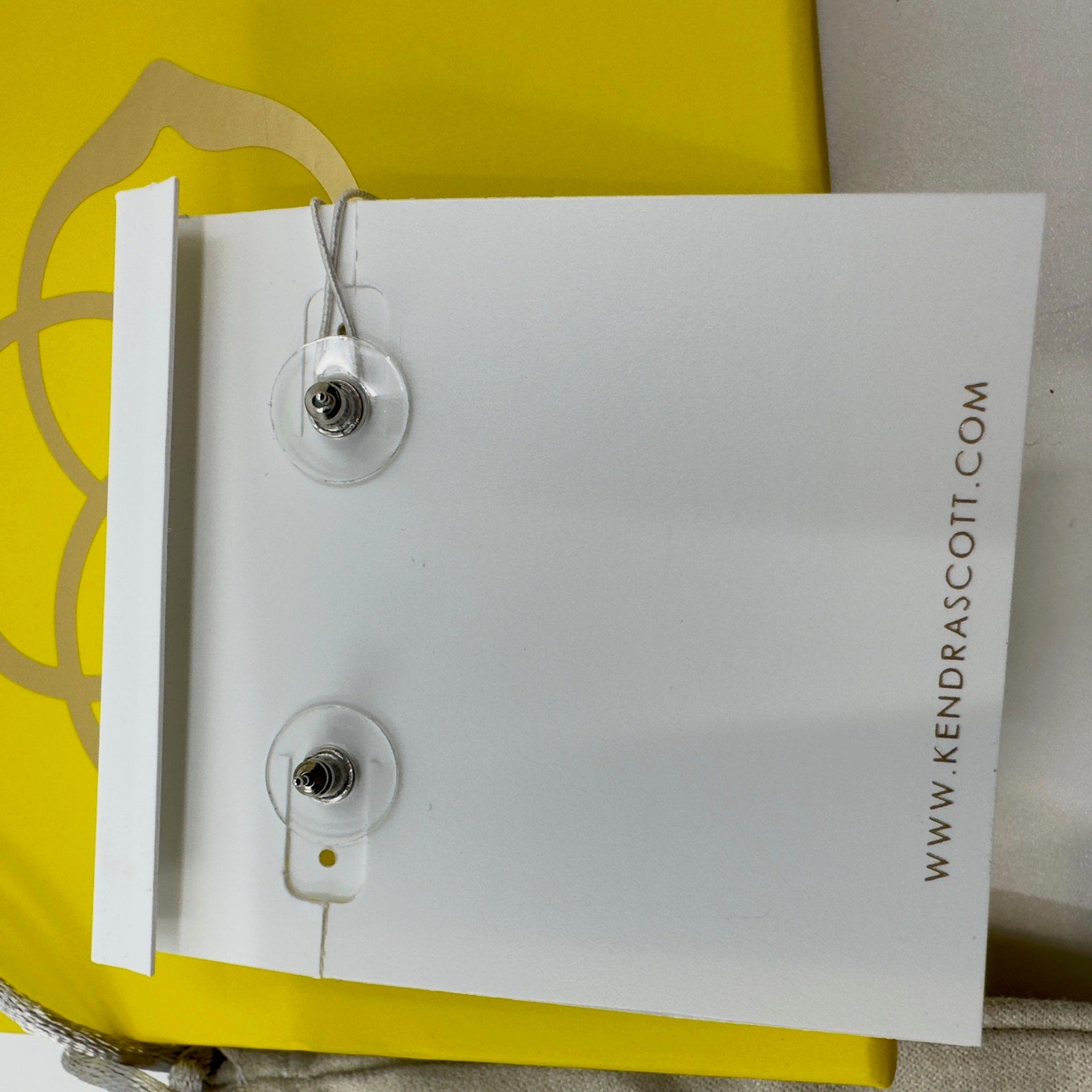 Kendra Scott Ellie Golver Stud Earrings Silver Lilac Abalone Oval Shaped