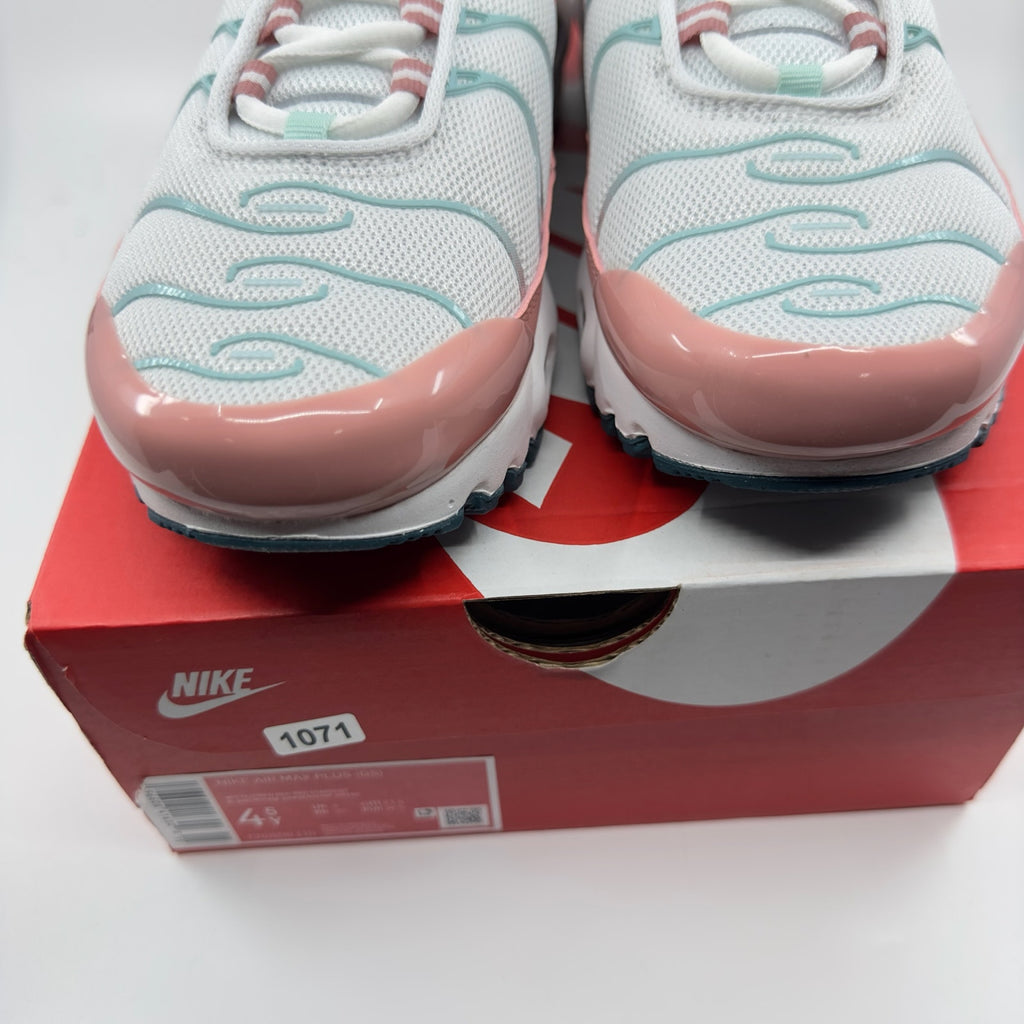 Nike Air Max Plus GS Youth Sneakers White Siren Red Red Stardust Size 4.5Y