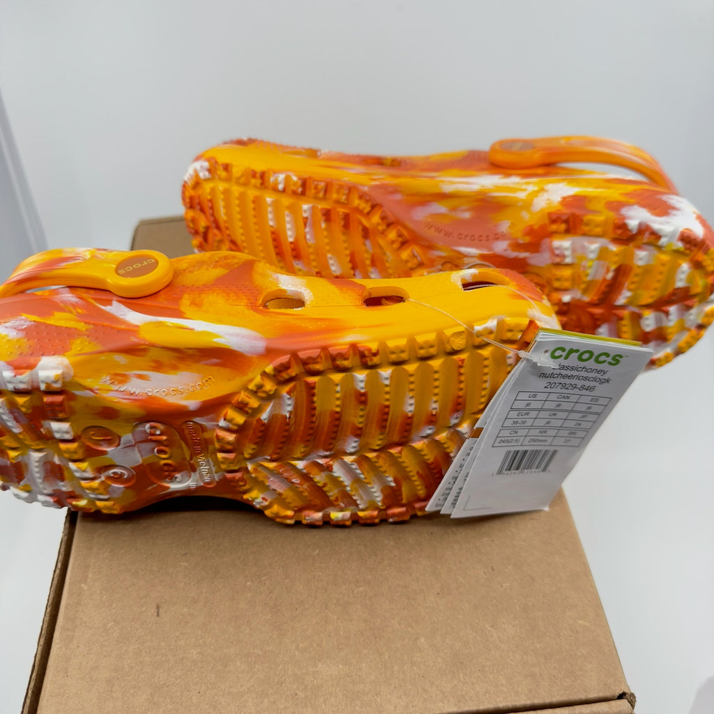 Crocs Classic Clog Honey Nut Cheerios 'Orange Yellow' 207929-846 Size J6