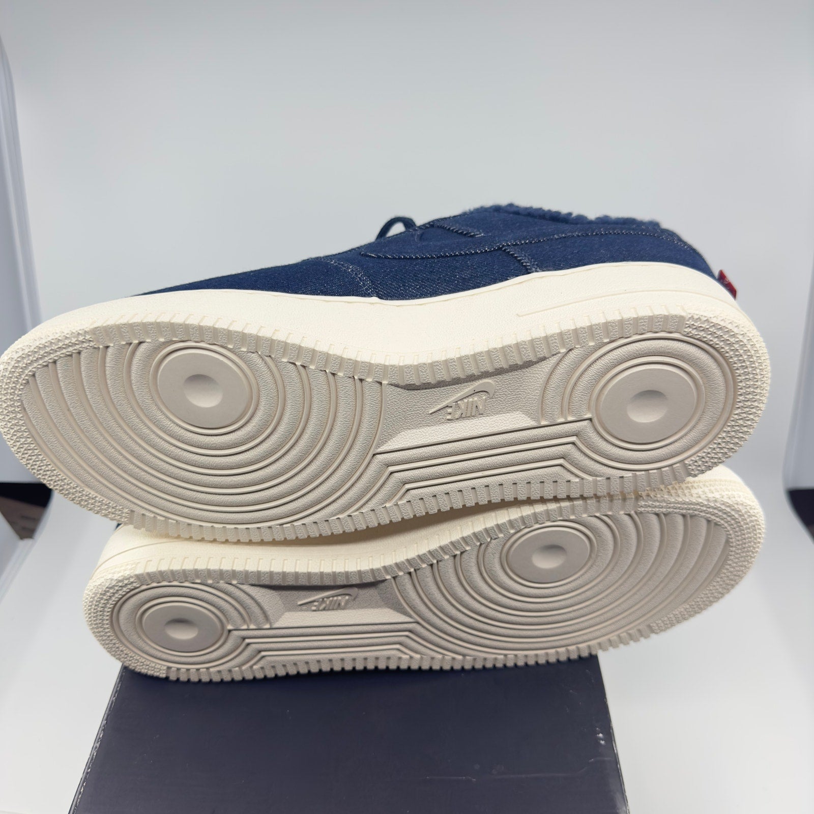 RARE! Nike Air Force 1 Low Levi's Denim Sherpa Sneakers CV0670-001 Size 11