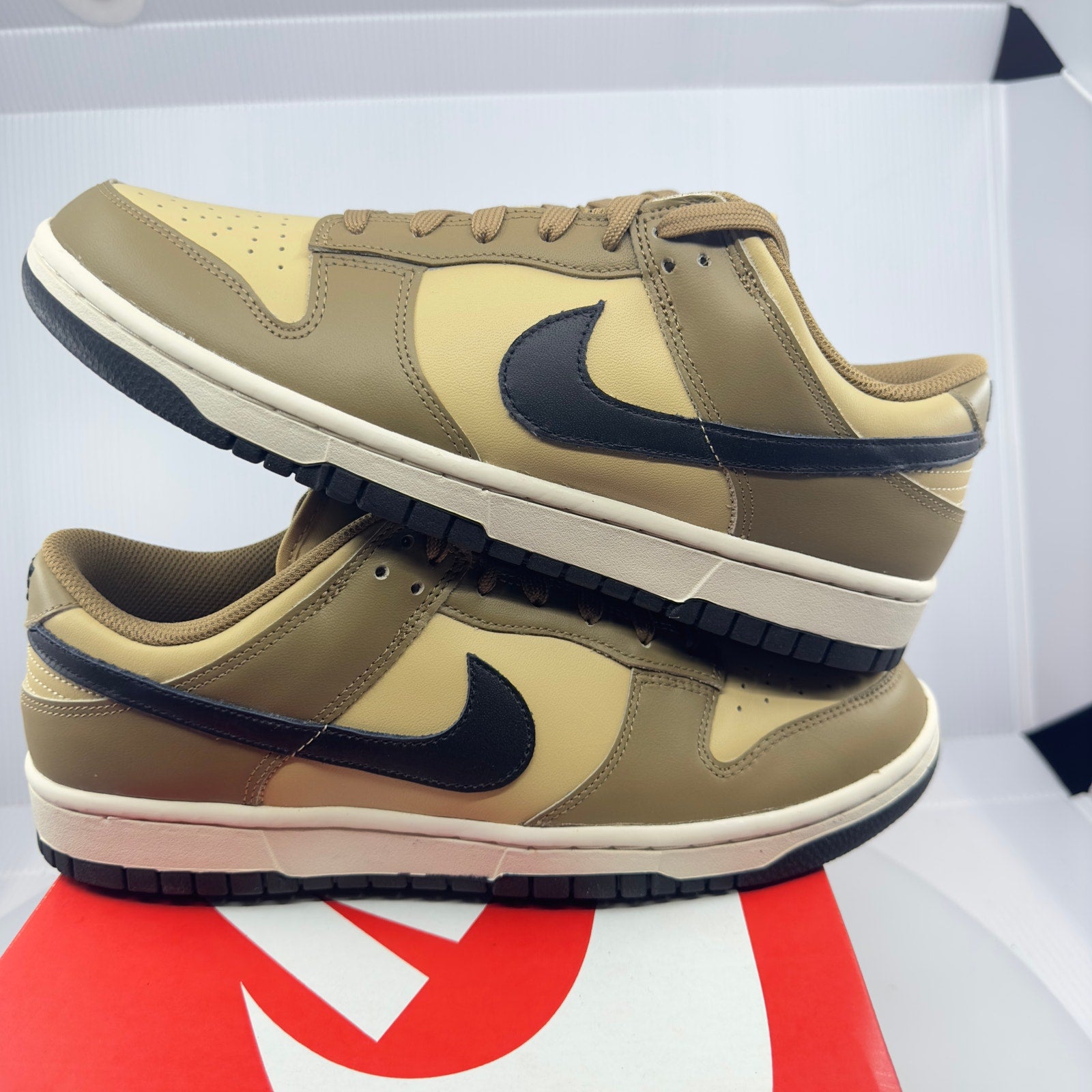 Nike Womens Dunk Low Dark Driftwood Sneaker Low Top Brown Black 11 DD1503-200