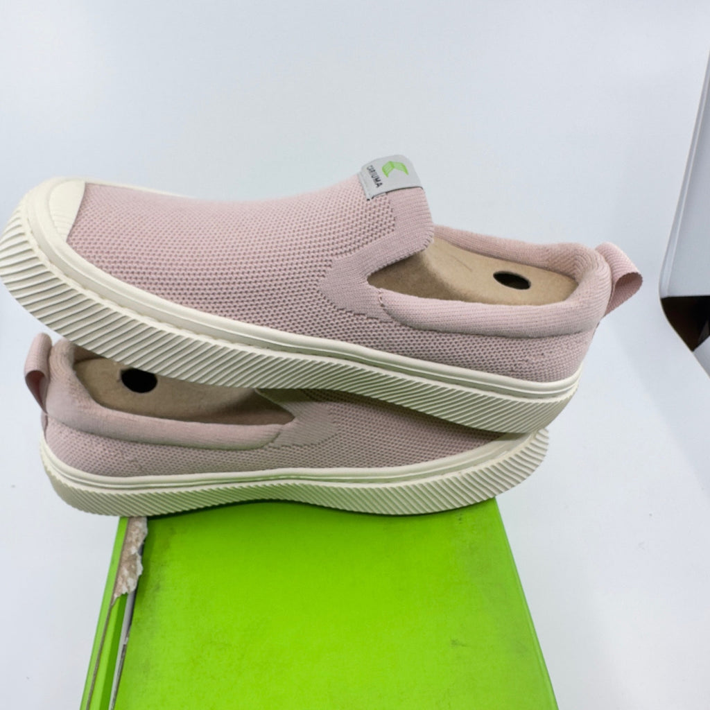 Cariuma Unisex Ibi Slip-On Casual Sneaker Shoes Round Toe Rose Knit Womens 5.5