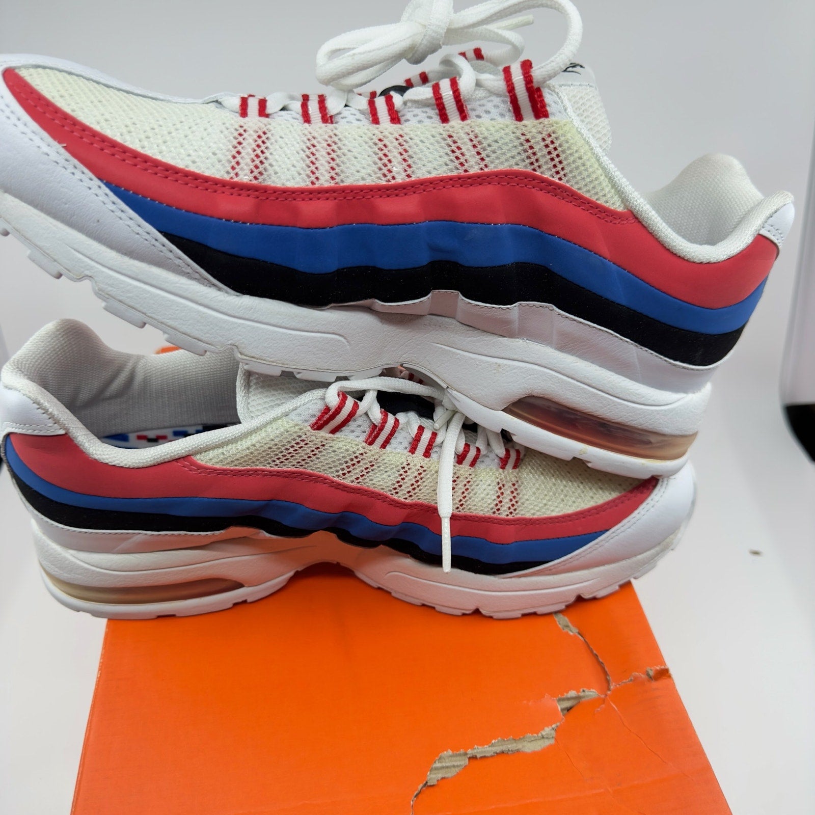 Nike Air Max 95 Zen Sneaker Shoes Lace-Up Low Top Red White Blue Womens 11