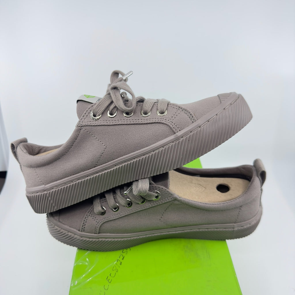 Cariuma Unisex Oca Low Sneaker Shoes Lace-Up All Mystic Grey Canvas Size 6/7.5