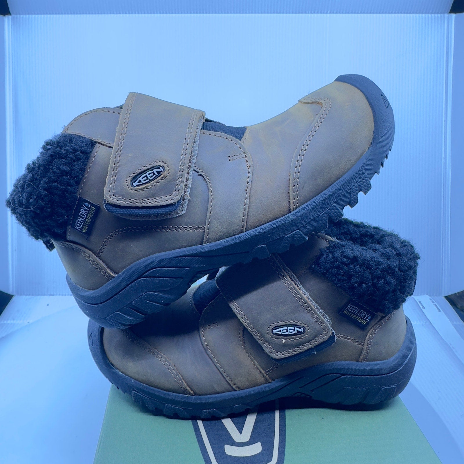 Keen Kids  Chukka Boots Kootenay IV Mid Hook & Loop Ankle Shoes Brown Size 11