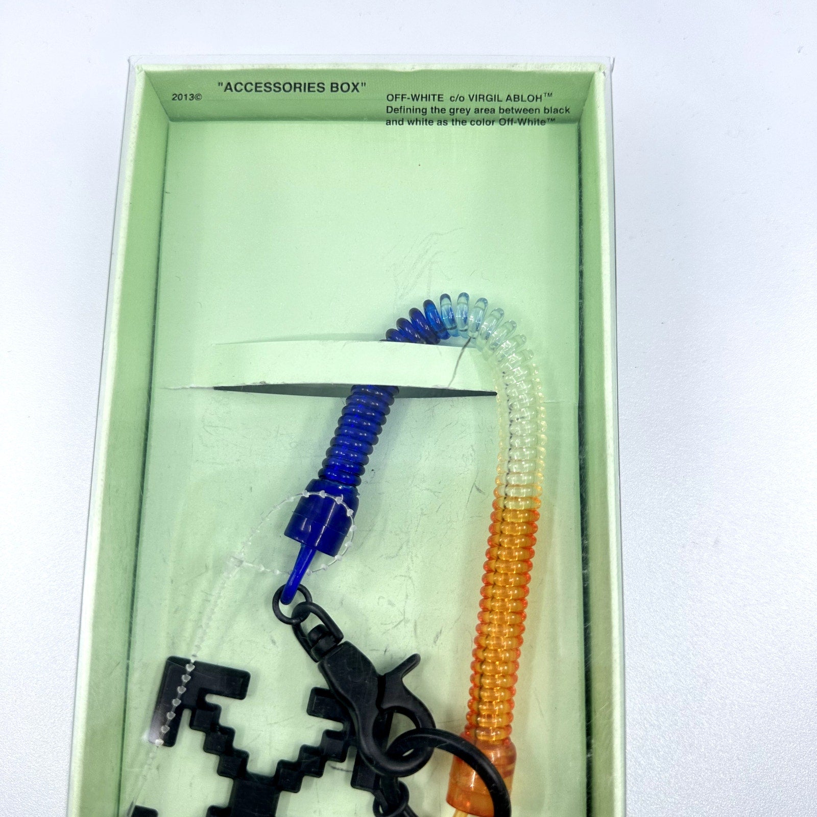 Off-White Industrial Y013 Bungee Key Ring Arrow Logo Blue Orange Black OS NWT