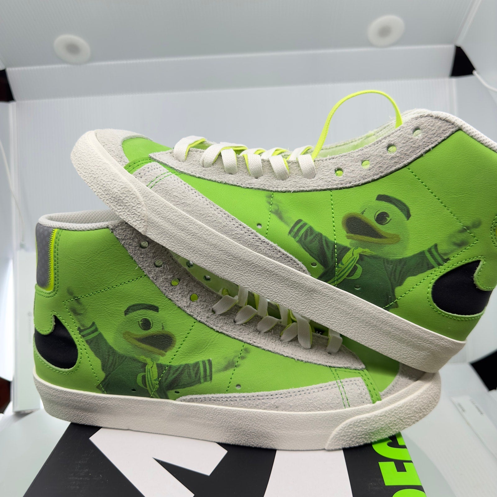 Nike Mens Shoes Dunk Mid 77 Oregon Ducks Limited Edition Sneakers Green Size 10