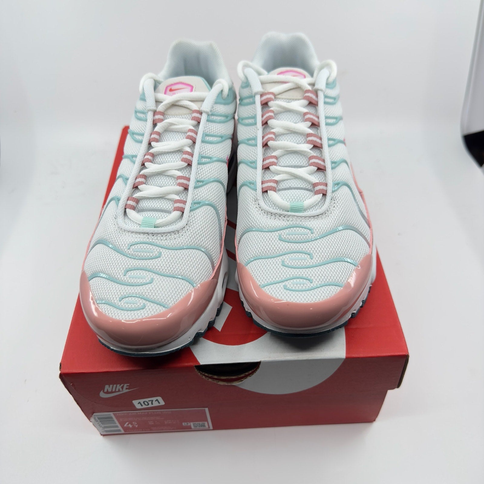 Nike Air Max Plus GS Youth Sneakers White Siren Red Red Stardust Size 4.5Y