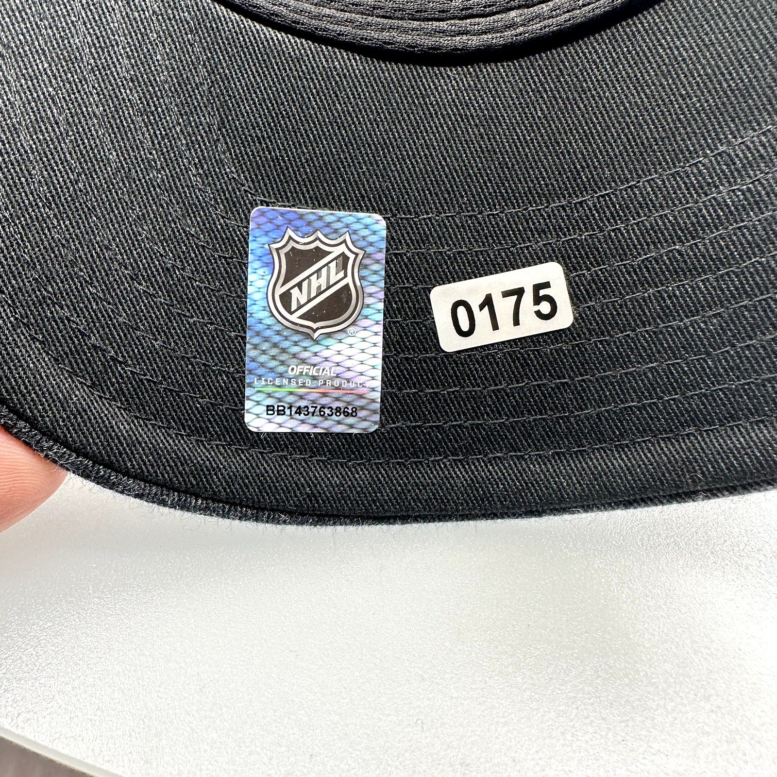 Fanatics Mens Cap Vegas Golden Knights Locker Room Stanley Cup Champions Gray OS